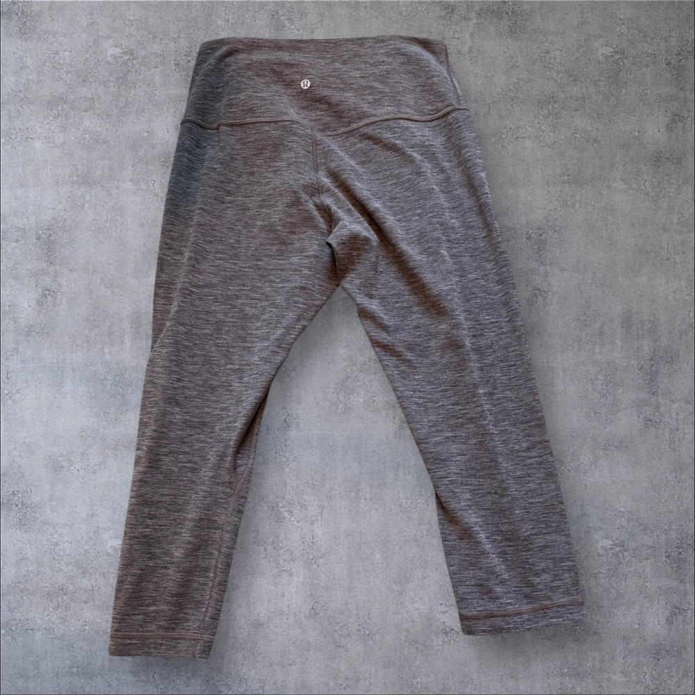 Lululemon align crops